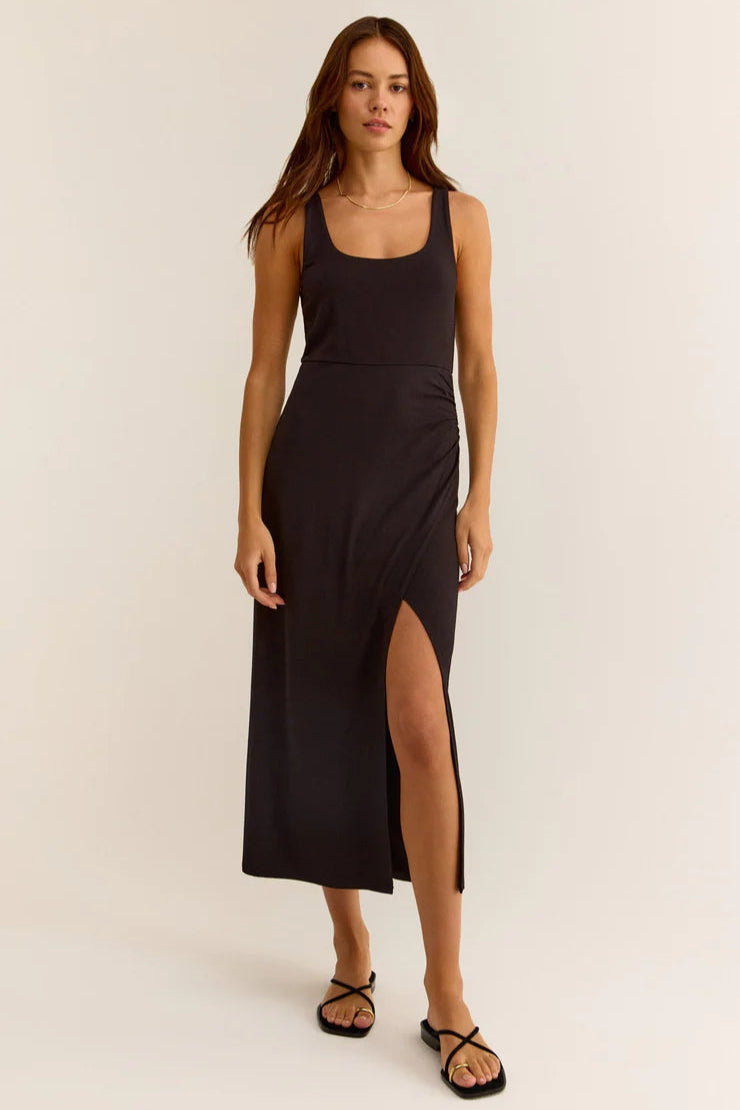 ZD242481_BLK_FRONT_740x_4d209eef-4709-4be6-933b-bffbf13bbe96.jpg
